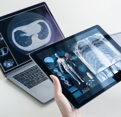  AI-Powered PACS Platform for Medical Image Analysis